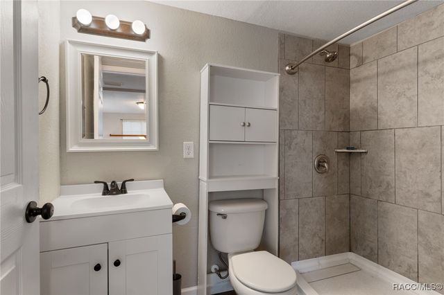 10888 E Gobbler Drive, Floral City, FL 34436