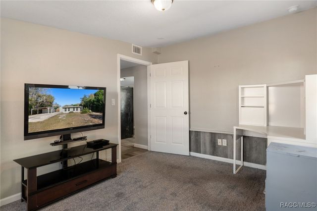 10888 E Gobbler Drive, Floral City, FL 34436