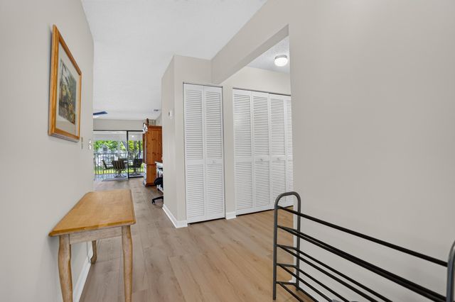 65 PELICAN POINTE Drive 2030, Delray Beach, FL 33483