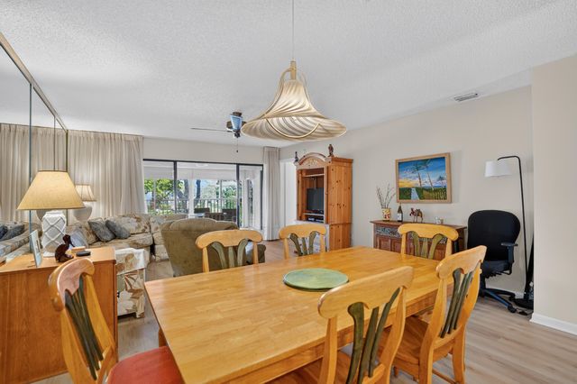 65 PELICAN POINTE Drive 2030, Delray Beach, FL 33483