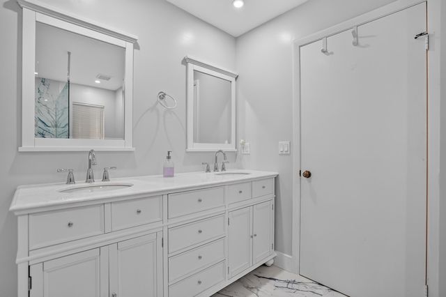 65 PELICAN POINTE Drive 2030, Delray Beach, FL 33483