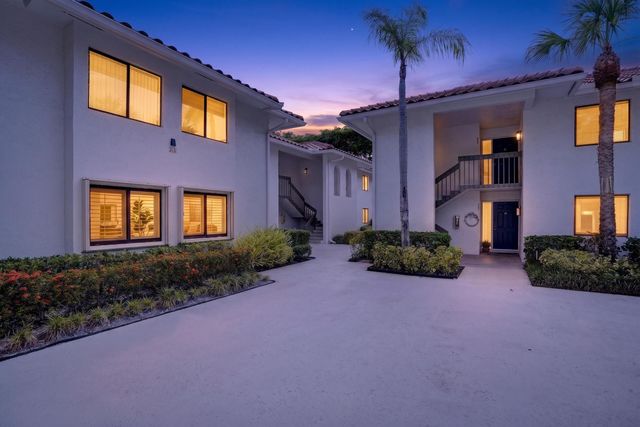 65 PELICAN POINTE Drive 2030, Delray Beach, FL 33483