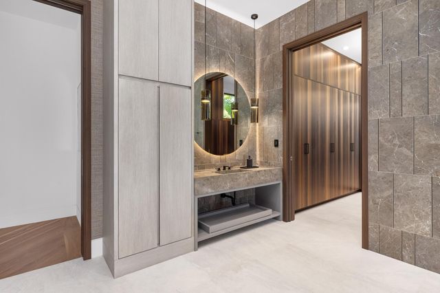 228 Bears Club Drive, Jupiter, FL 33477