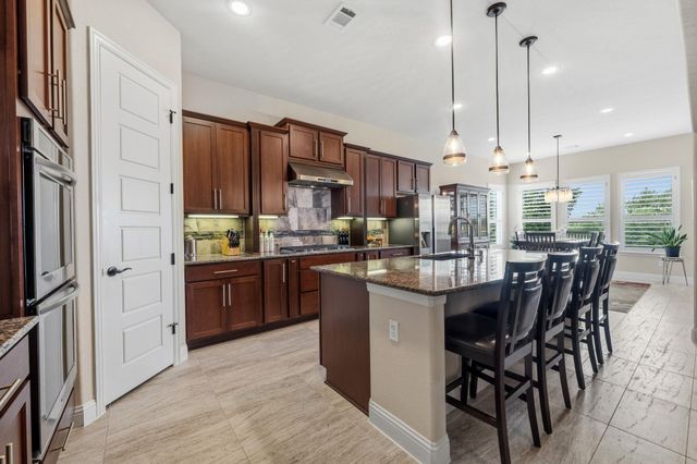 2021 Harvest Dance DR, Leander, TX 78641
