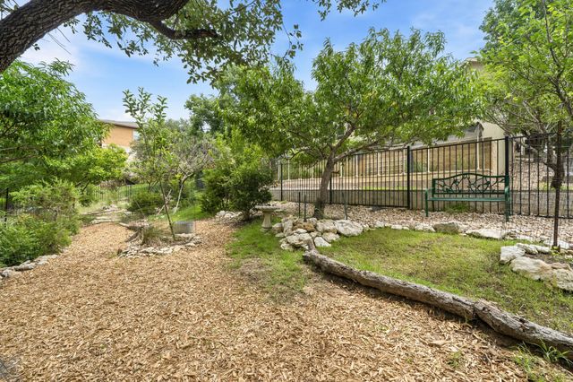 2021 Harvest Dance DR, Leander, TX 78641