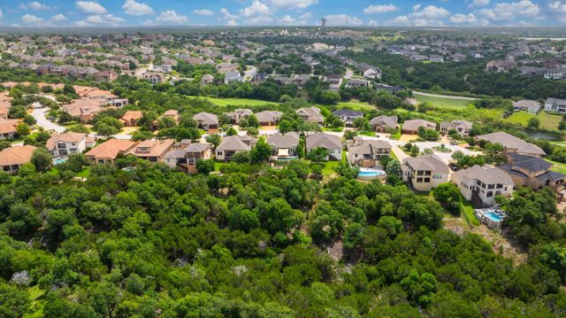 2021 Harvest Dance DR, Leander, TX 78641