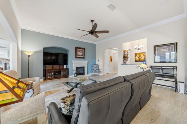 2021 Harvest Dance DR, Leander, TX 78641