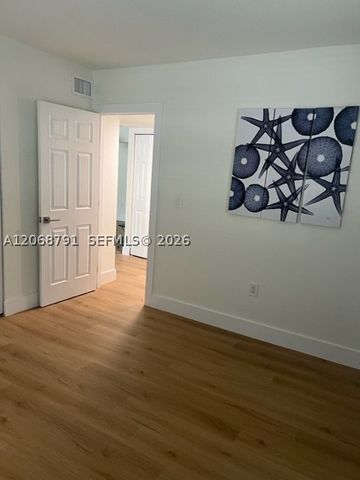 7947 SW 104th St 202C, Miami, FL 33156