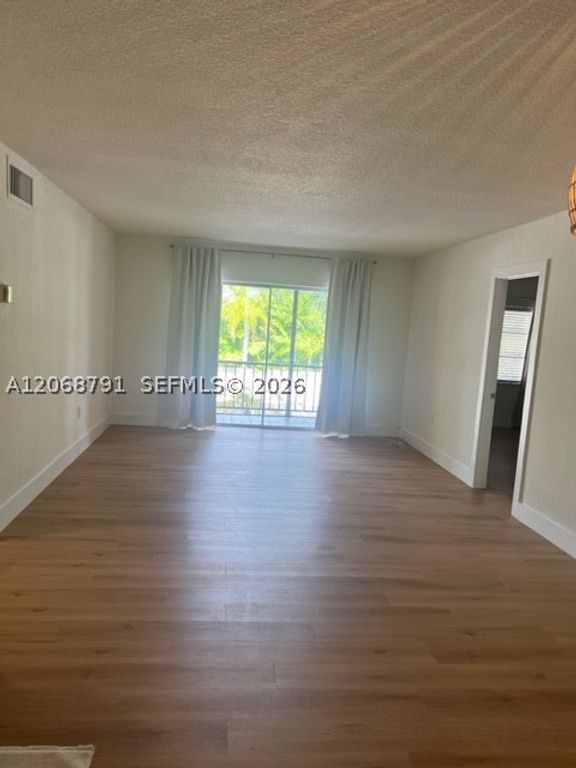 7947 SW 104th St 202C, Miami, FL 33156