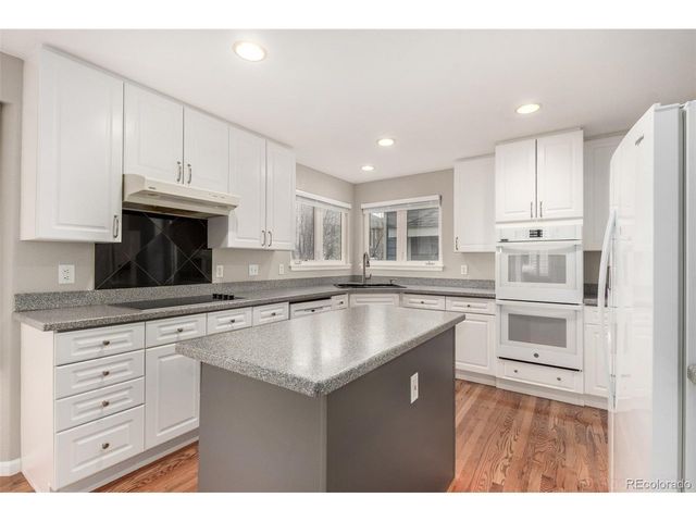 8546 E Amherst Cir, Denver, CO 80231