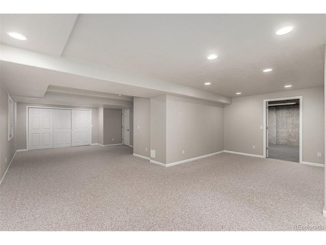 8546 E Amherst Cir, Denver, CO 80231