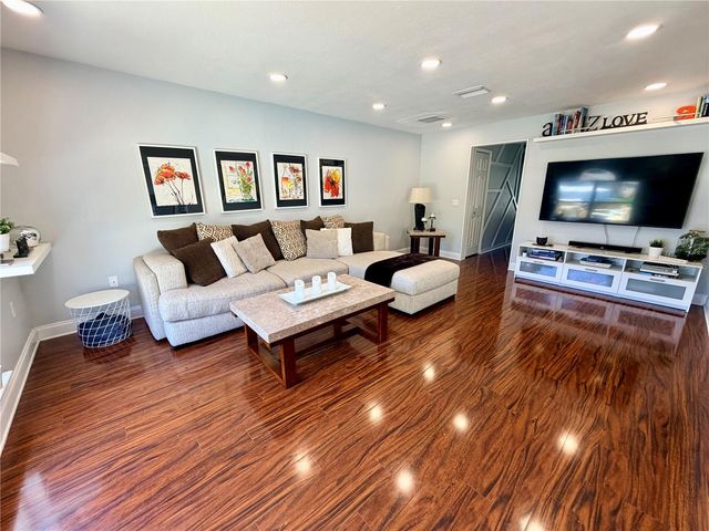 30341 PONGO WAY, Wesley Chapel, FL 33545