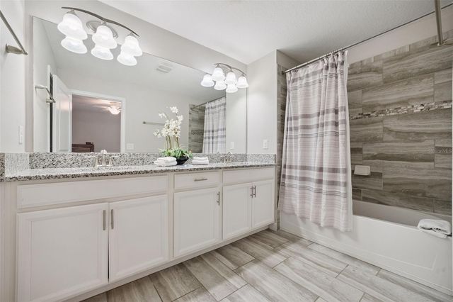 1610 MOON VALLEY DRIVE, Davenport, FL 33896