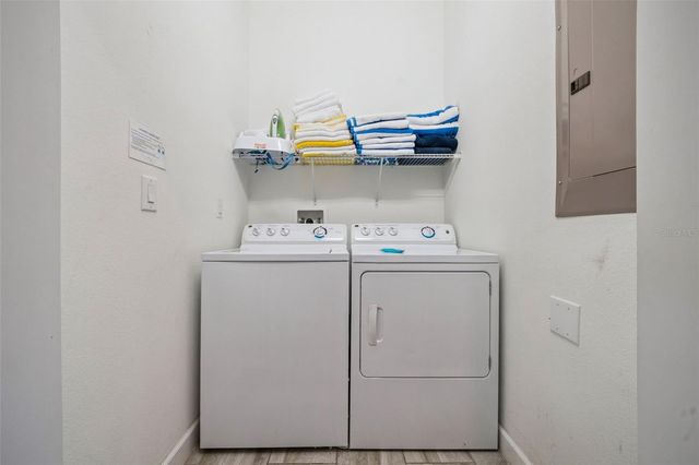 1610 MOON VALLEY DRIVE, Davenport, FL 33896