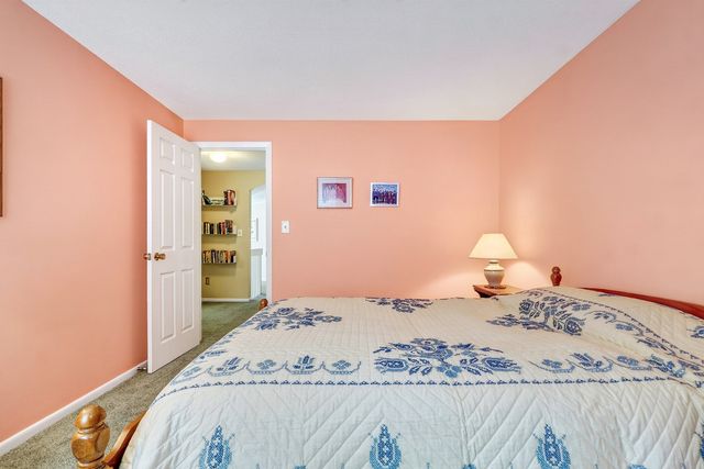 8 Pilgrim Drive A, Westford, MA 01886