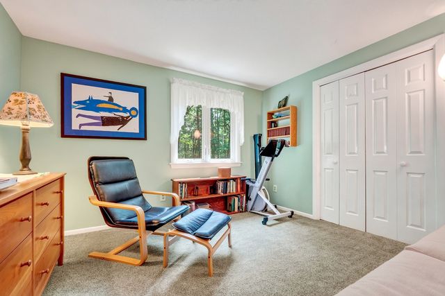 8 Pilgrim Drive A, Westford, MA 01886
