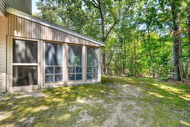 8 Pilgrim Drive A, Westford, MA 01886