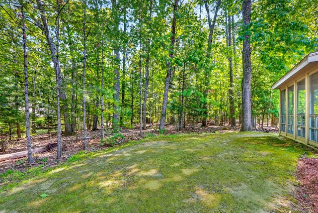 8 Pilgrim Drive A, Westford, MA 01886