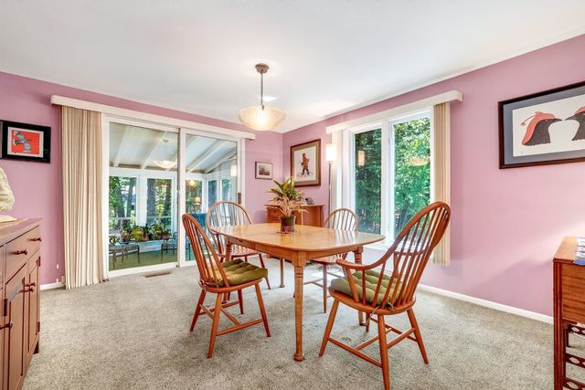 8 Pilgrim Drive A, Westford, MA 01886