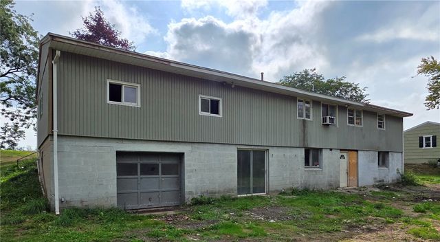 9678 West Ridge Road, Clarkson, NY 14420