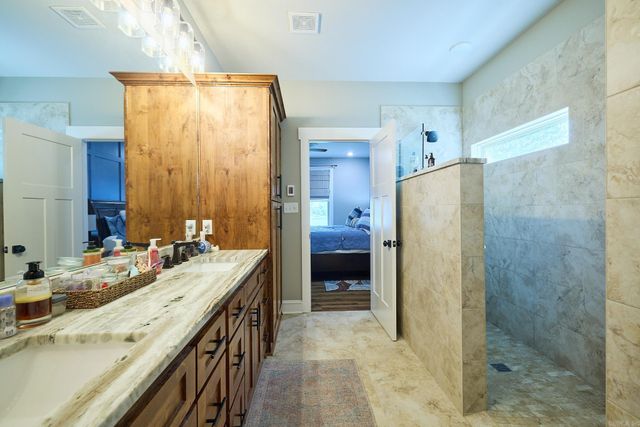 16728 Cabes Point Road, Alexander, AR 72002