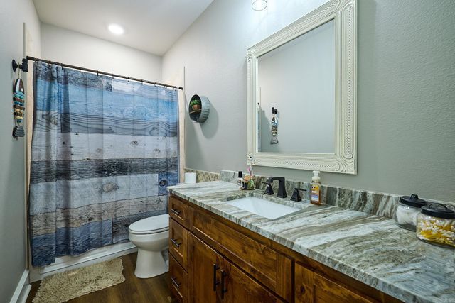 16728 Cabes Point Road, Alexander, AR 72002