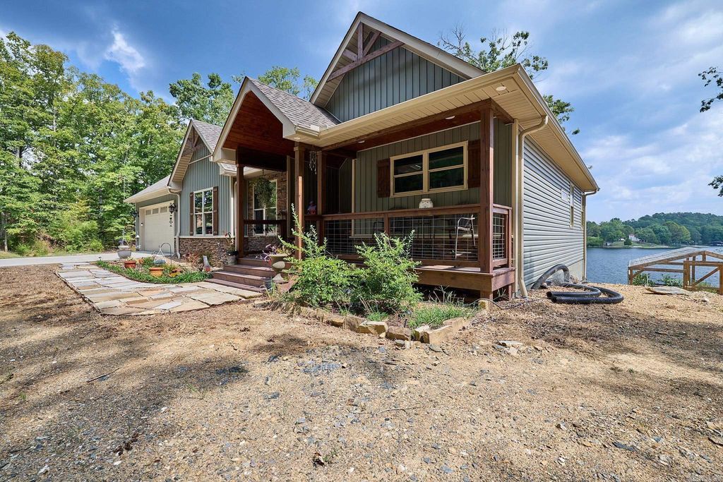 16728 Cabes Point Road, Alexander, AR 72002