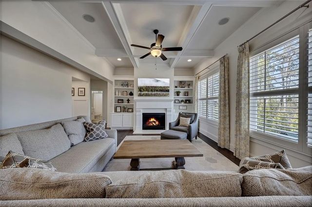 152 Sierra Circle, Woodstock, GA 30188