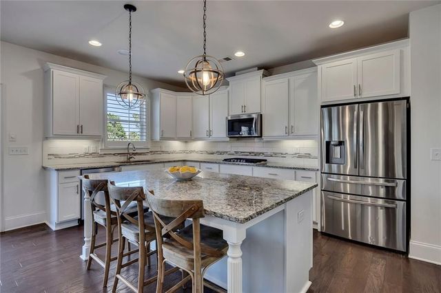 152 Sierra Circle, Woodstock, GA 30188