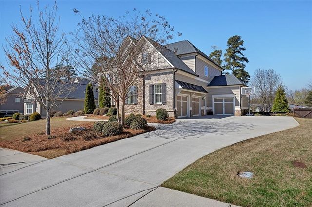 152 Sierra Circle, Woodstock, GA 30188