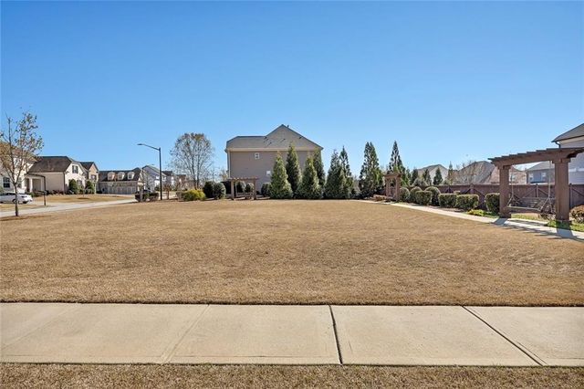 152 Sierra Circle, Woodstock, GA 30188