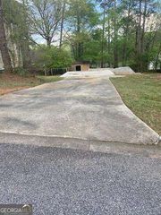 7582 Colonial Court, Jonesboro, GA 30236