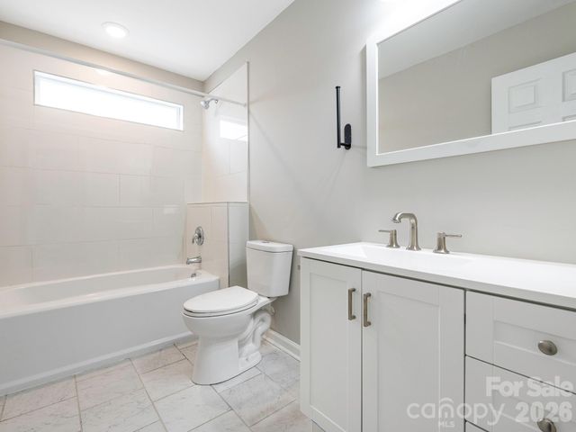 1646 Main Street W, Rock Hill, SC 29732