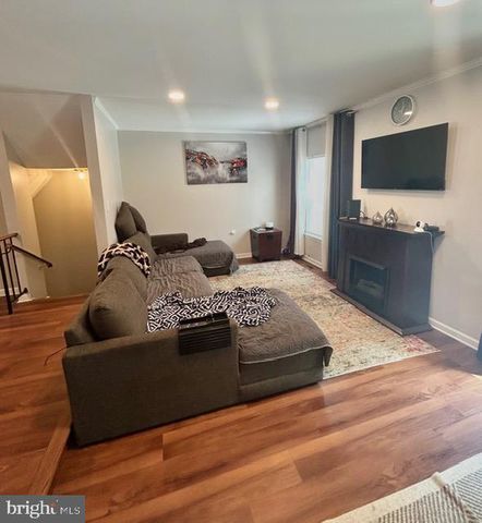 11804 GOLDEN EAGLE CT, Woodbridge, VA 22192