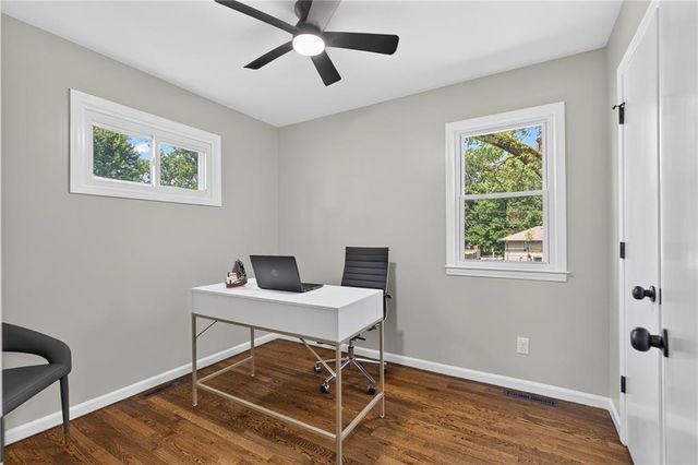 3016 Porter Road, Independence, MO 64055