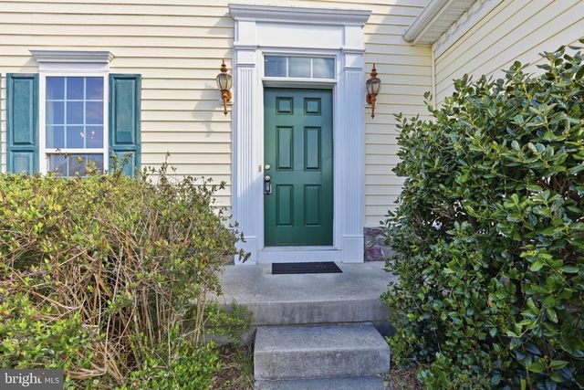 38 FAIRWAY DR, Ocean View, DE 19970