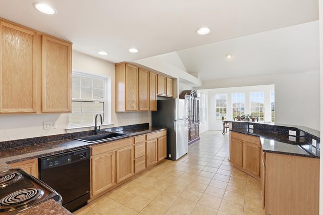 38 FAIRWAY DR, Ocean View, DE 19970