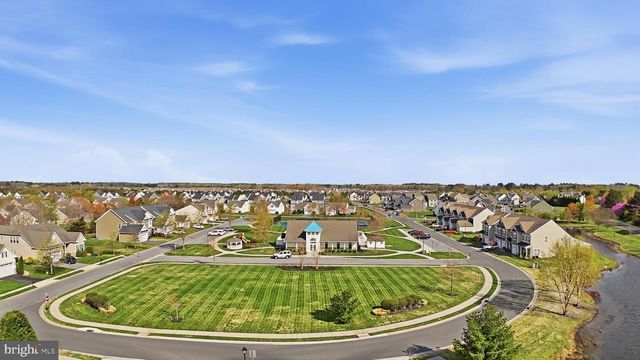 38 FAIRWAY DR, Ocean View, DE 19970