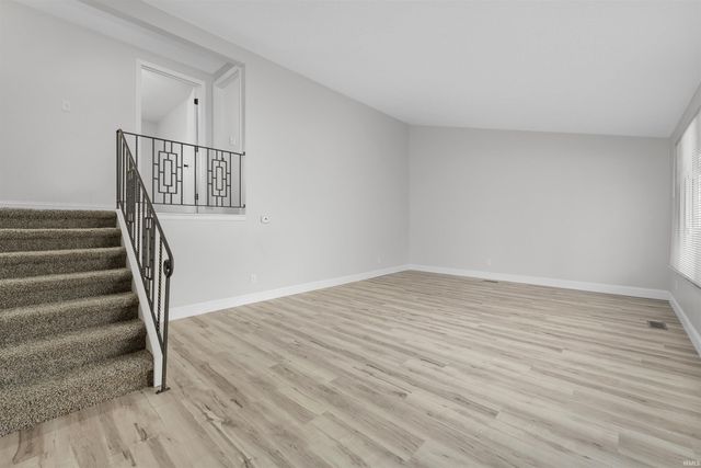 819 Elnora Drive, Fort Wayne, IN 46825