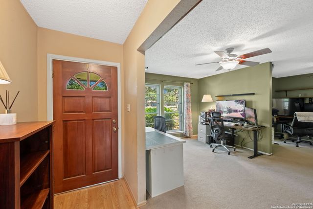 9416 Geronimo View Street, San Antonio, TX 78254