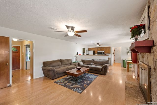 9416 Geronimo View Street, San Antonio, TX 78254