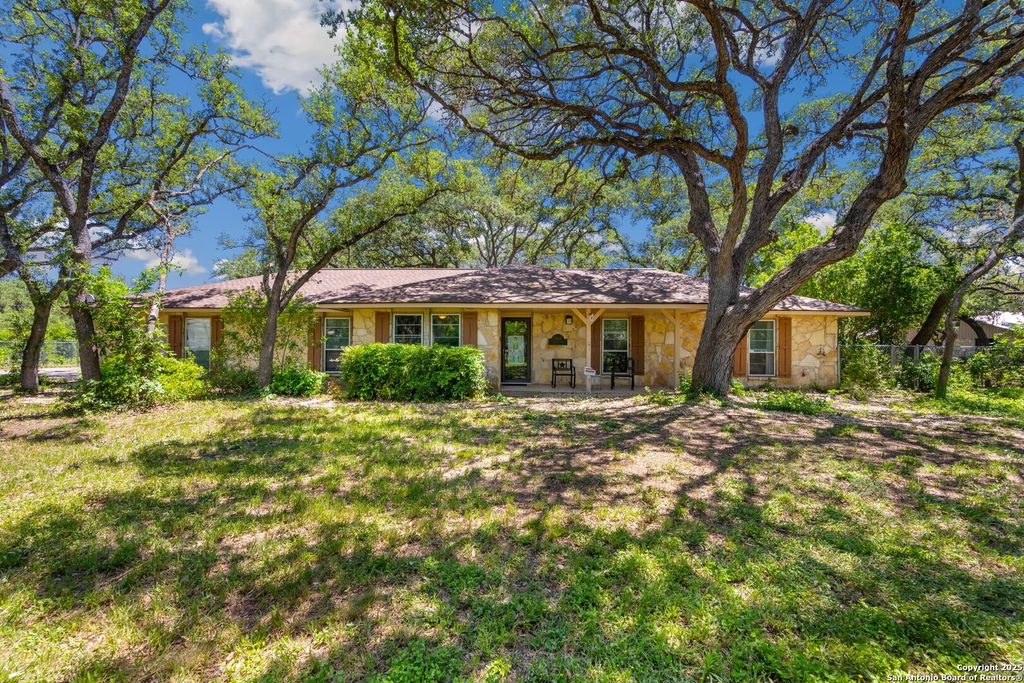9416 Geronimo View Street, San Antonio, TX 78254