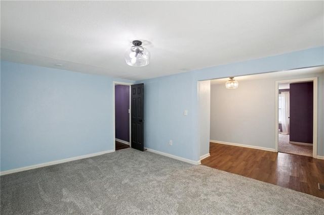 823 S Tremont Avenue, Ottawa, KS 66067