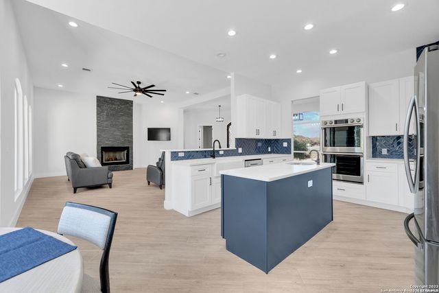 1416 CORKSCREW CT, New Braunfels, TX 78132