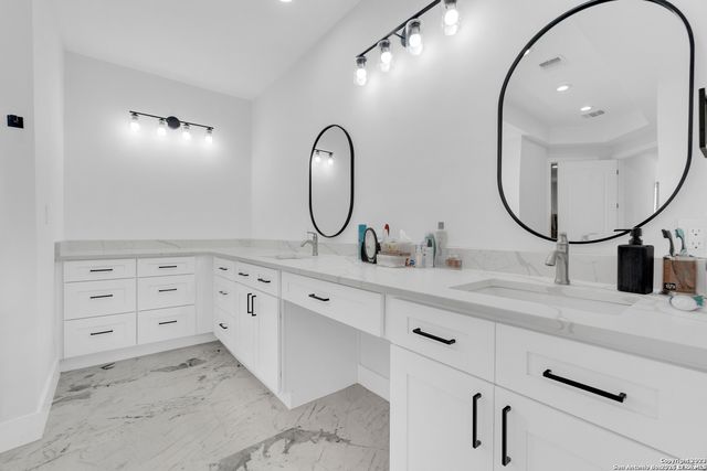1416 CORKSCREW CT, New Braunfels, TX 78132