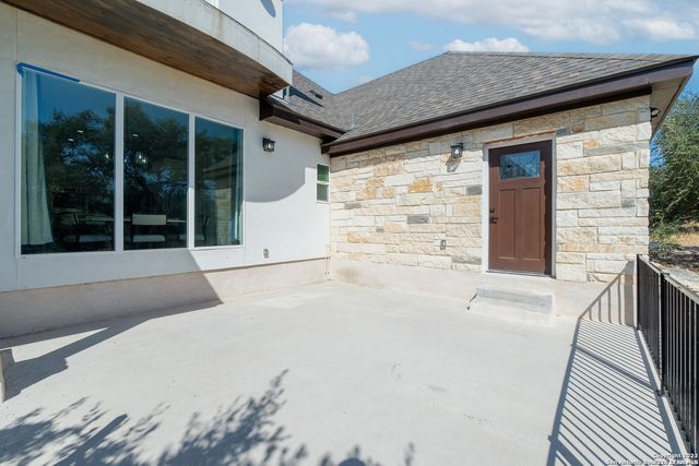 1416 CORKSCREW CT, New Braunfels, TX 78132