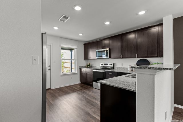 977 Heartseed Avenue, New Braunfels, TX 78130