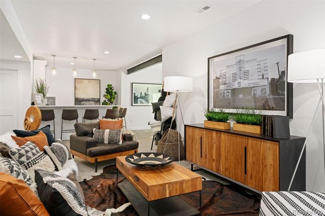 3691 N Buchanan Court, Aurora, CO 80019