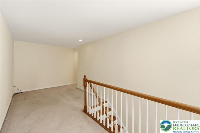 2493 Thistle Road, Lower Macungie Twp, PA 18062