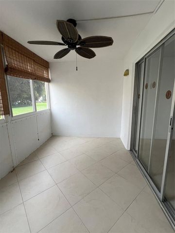 2615 NE 3rd Court 213, Boynton Beach, FL 33435